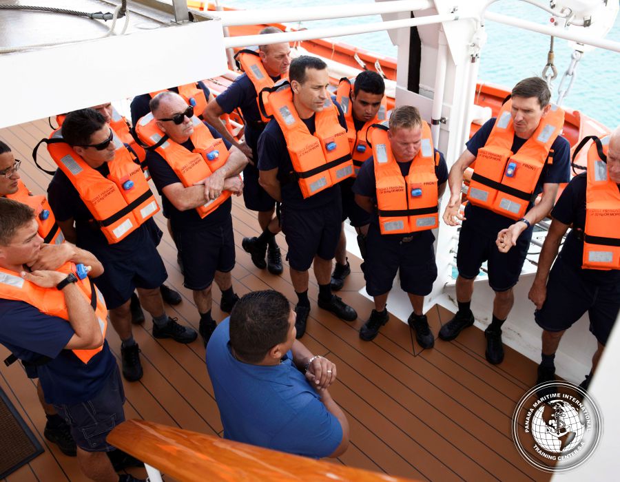 Suficiencia en el Manejo de Embarcaciones de Supervivencia y Botes de Rescate Que No Sean Botes de Rescate Rápido